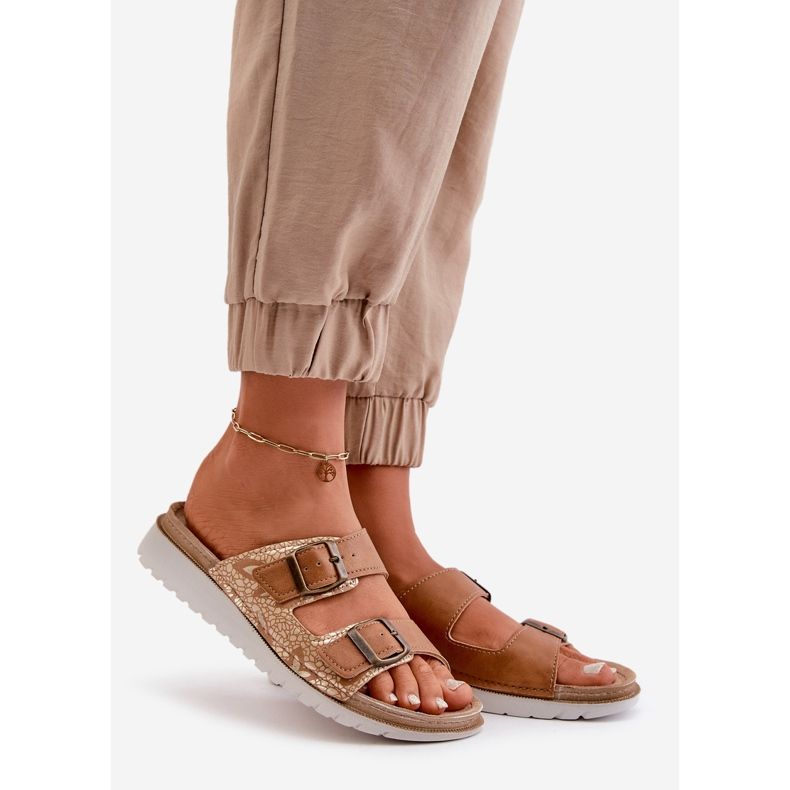 Chinelos confortáveis ​​femininos com fivelas Inblu CN000033 marrom 1