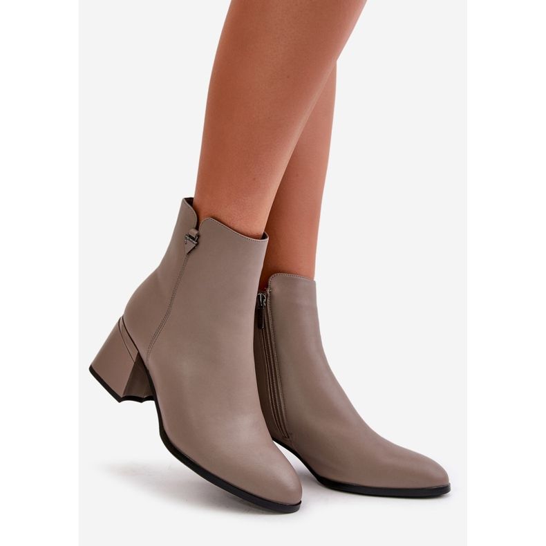 Botas femininas elegantes e isoladas em couro natural, bege Vinceza 77106 1