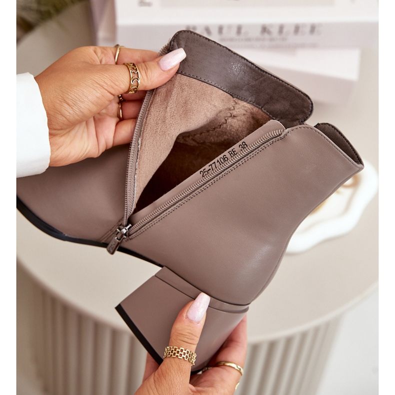 Botas femininas elegantes e isoladas em couro natural, bege Vinceza 77106 2