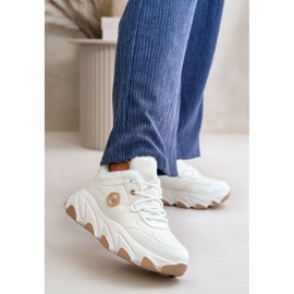 Calçado esportivo feminino com cadarço isolado na plataforma, Verioras branco 2