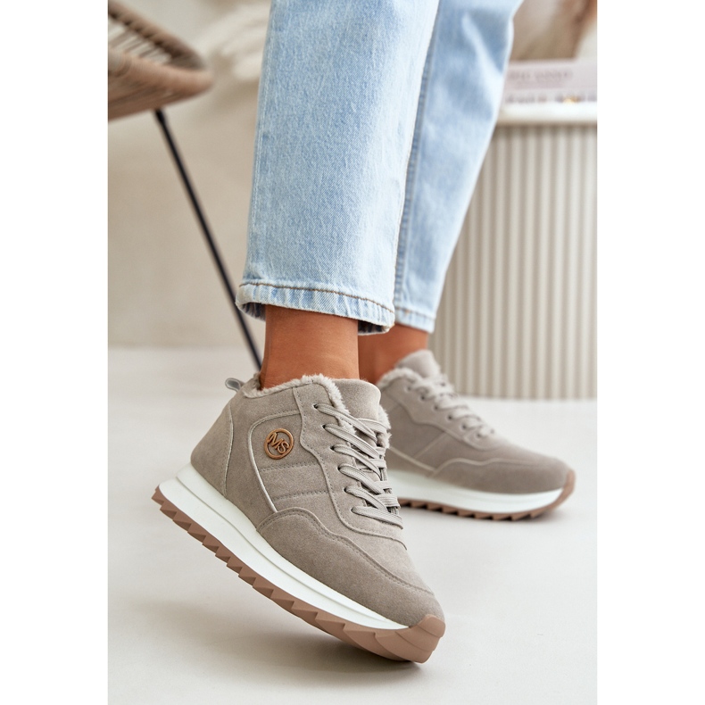 Calçado esportivo de couro com isolamento em plataforma, Cinza Adite 2