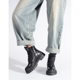 Botins pretos com sola grossa de Sergio Leone 1