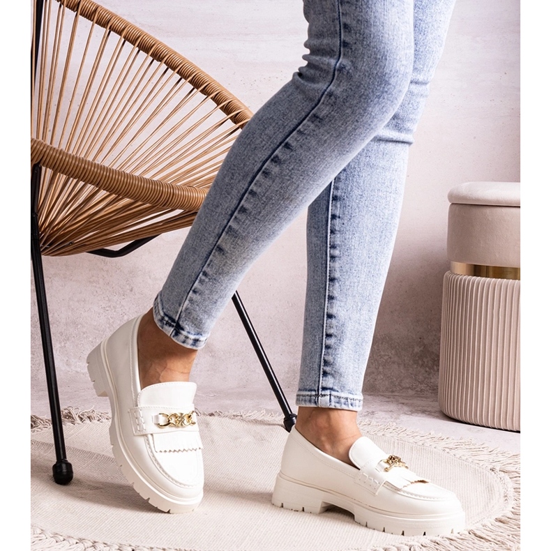 Bez marki Sapatos brancos com fivela dourada da Anielania 1