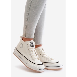 Tênis feminino isolado com plataforma de couro ecológico Big Star OO274061 branco 1