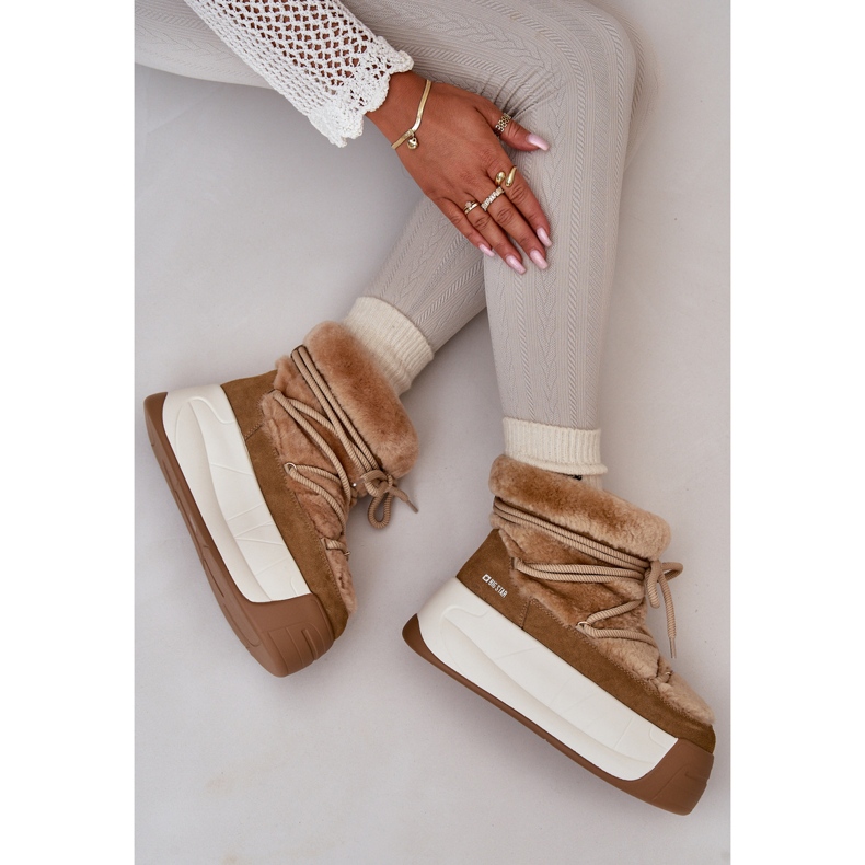 Botas femininas de couro para neve com sola grossa e pele Big Star OO274A207 marrom bege 2