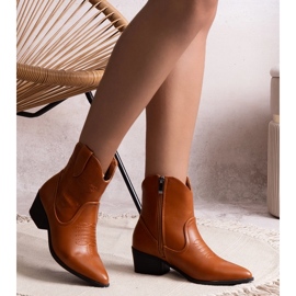 Botas de cowboy marrons de salto alto da Madia castanho 1