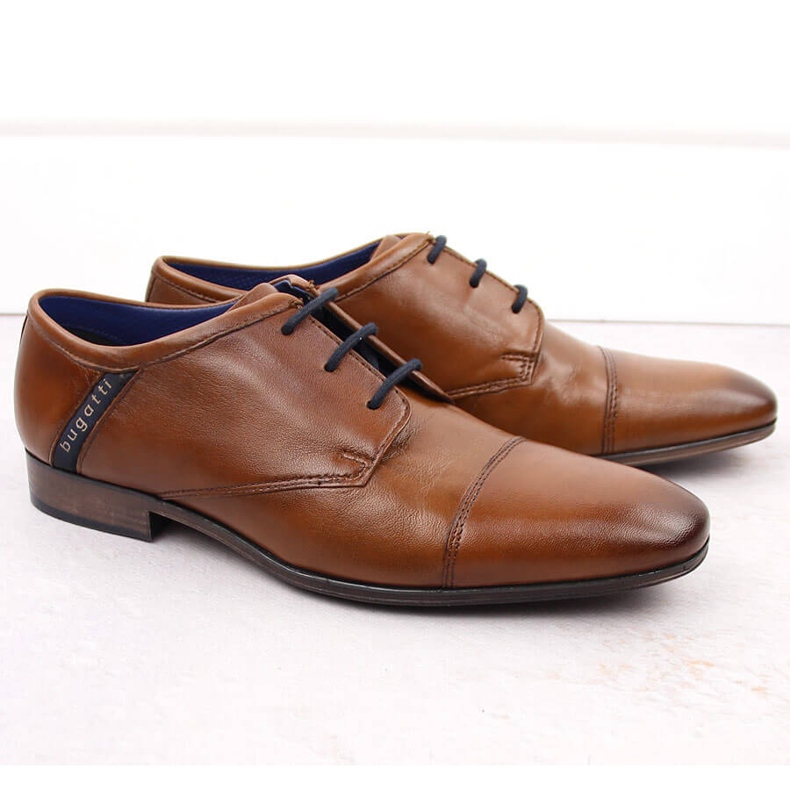 Elegantes sapatos marrons masculinos de couro Bugatti NN153401 marrom 1