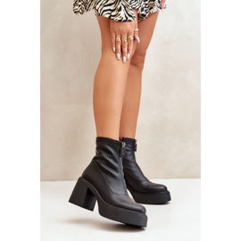 Botas femininas isoladas com plataforma e salto alto pretas Vinceza 66715 preto 2