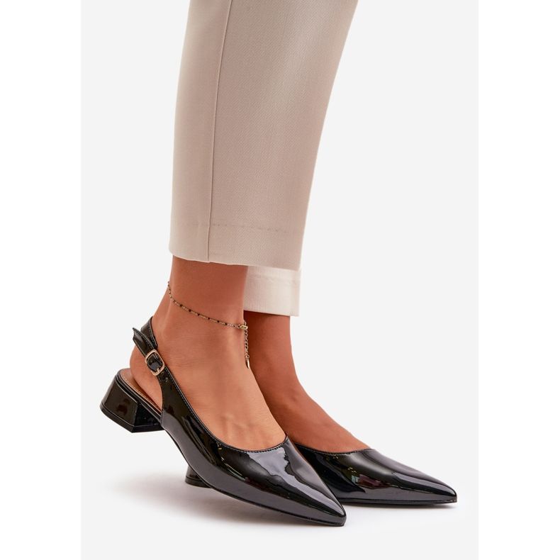 Sapatilhas de salto baixo Anarinne pretas envernizadas com dedos pontiagudos preto 1