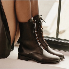 Marco Shoes Botas clássicas de salto baixo preto 1