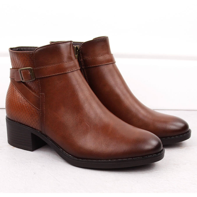 Botas femininas com salto alto isoladas marrom Potocki 12280 marrom castanho 2
