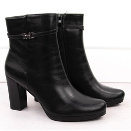 M. DASZYŃSKI Botins pretos com isolamento feminino M.Daszyński AF125-22 2