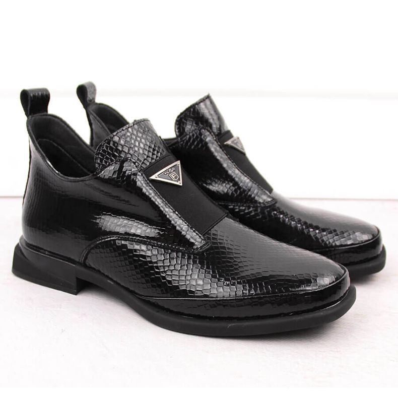 Botins femininos de couro envernizado com decoração de crocodilo, preto Filippo DBT6425 2 Botins femininos de couro envernizado com decoração de crocodilo, preto Filippo DBT6425 2