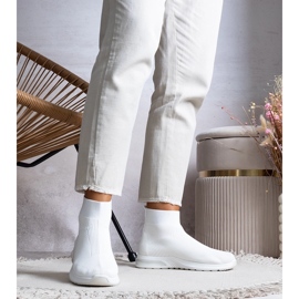 Tênis branco Salgado 2