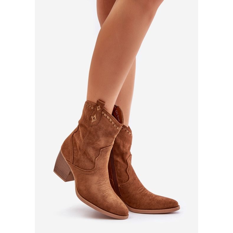 Botas de cowboy com salto alto feitas de camurça ecológica Camel Narinae marrom 1