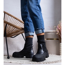 Botas pretas de mulher Conta preto 1