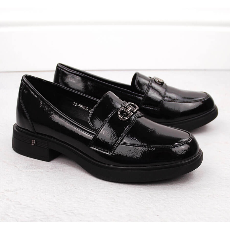 Mocassins femininos de couro envernizado, pretos, Vinceza 58409 2