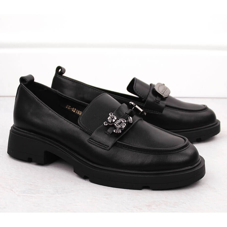 Mocassins femininos de couro com decoração, pretos Vinceza 62183 2