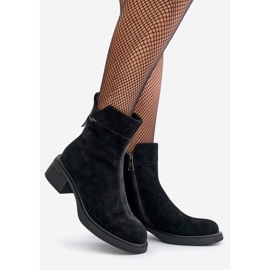 Botas femininas isoladas em camurça natural com zíper, pretas Vinceza 66696 preto 1