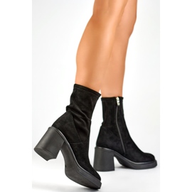 Botas justas de camurça com salto confortável e parte superior flexível preto 2