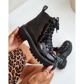 Botins femininos de couro envernizado com zíper e coração decorativo, preto Obeena 2