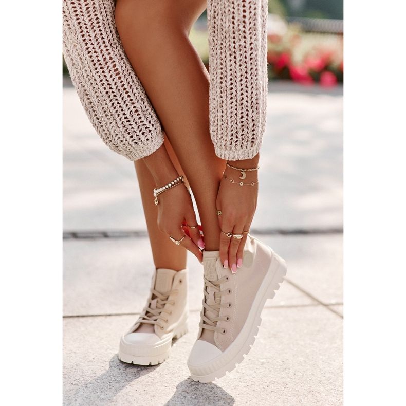 Tênis feminino de cano alto Big Star OO274006 bege 2