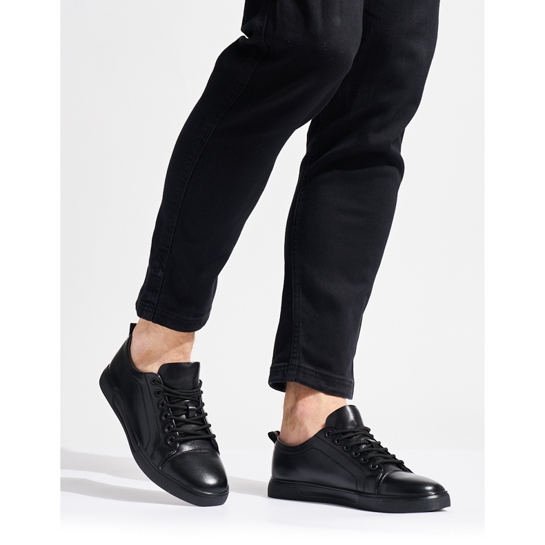 Calçados esportivos pretos masculinos 1