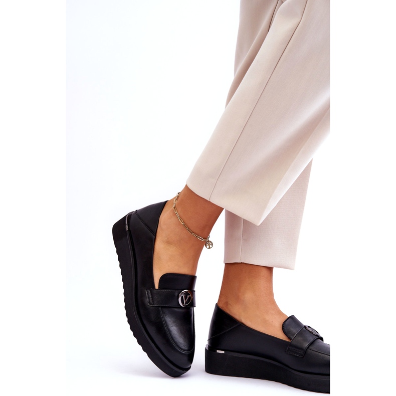 Mocassins femininos de couro Vinceza com cunha baixa, pretos 1