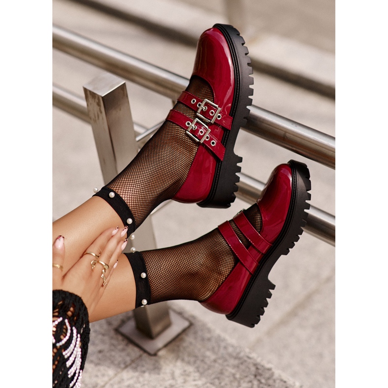 Sapatos femininos com alças envernizados Borgonha Terione vermelho 1