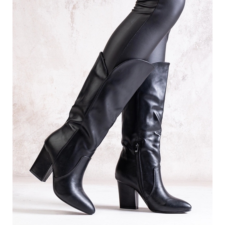 Botas pretas de salto alto em couro ecológico Amare preto 2