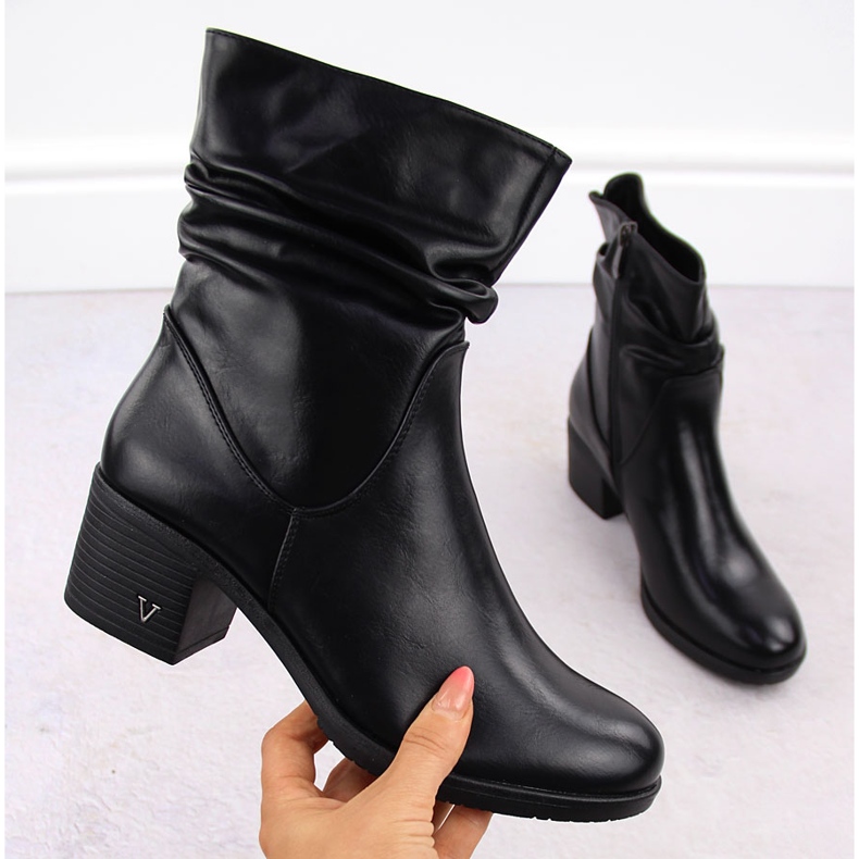 Botins femininos com isolamento, pretos, Vinceza 10547 1