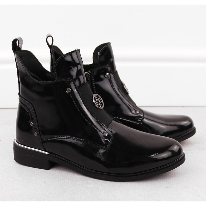 Botins femininos de couro envernizado preto Filippo DBT4750 2