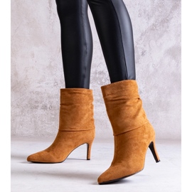 Botins de salto alto Bileis castanhos bege 1