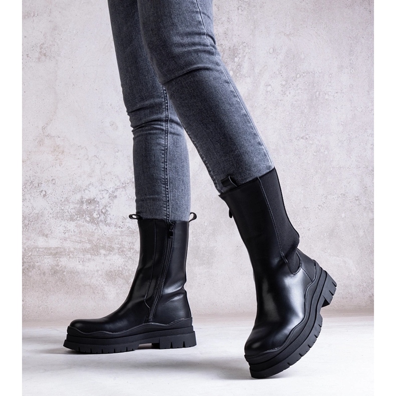 Botins pretos com sola maciça Naema 2 Botins pretos com sola maciça Naema 2