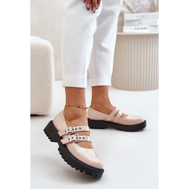 Sapatos femininos com alças bege envernizadas Terione 2
