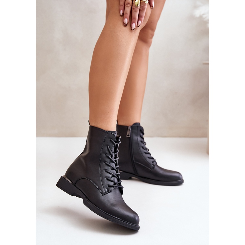 Botas femininas isoladas de trabalho em couro natural Vinceza 66691 pretas preto 2