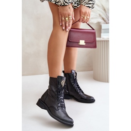 Botins Zazoo 2955 Patent Worker com detalhes dourados na língua, pretos 2