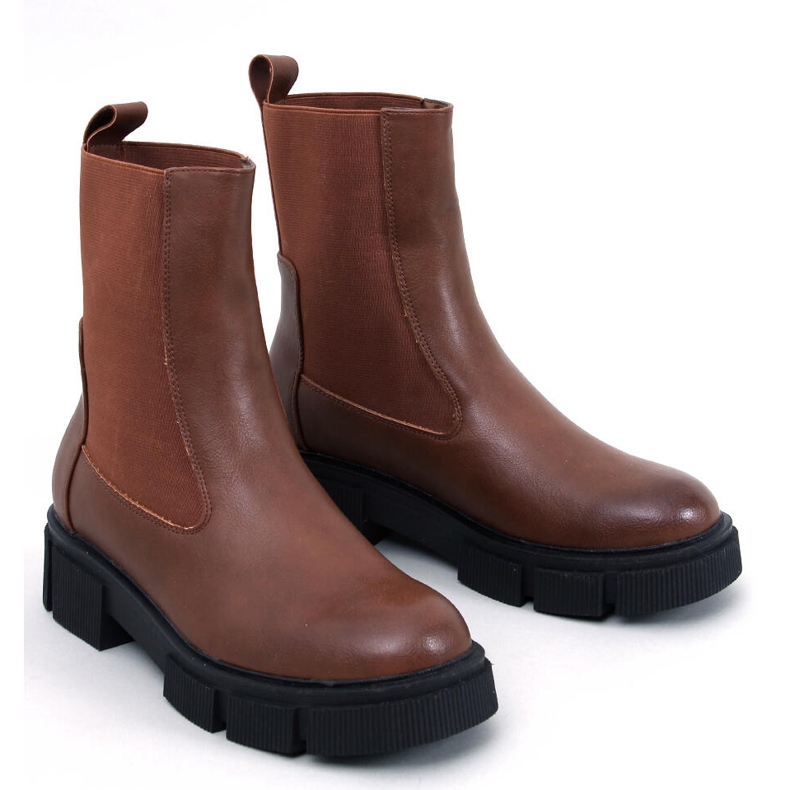 Botas femininas Sneed Camel Chelsea castanho 1