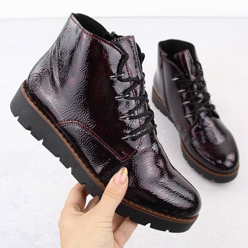 Botins femininos envernizados bordô Rieker 44902-35 vermelho 1