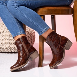 Botas de cowboy femininas em couro camelo Butdam KW-1 marrom 2
