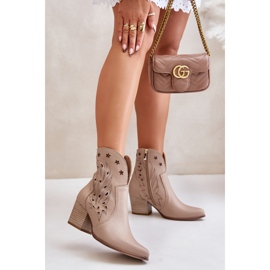 Botas de cowboy de couro perfurado com salto alto Lewski 3613 bege 2
