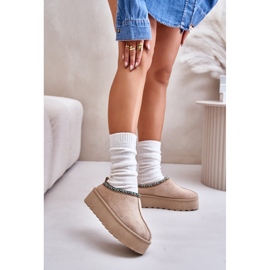 Chinelos femininos plataforma com bordado, bege Neroma 2 Chinelos femininos plataforma com bordado, bege Neroma 2