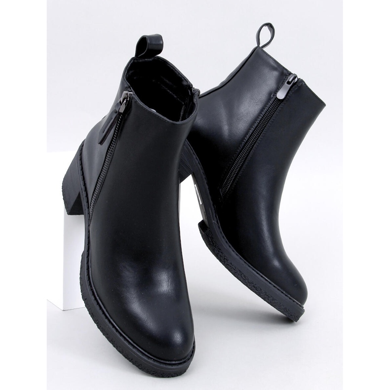 Guire Botins pretos de flor integral e salto alto 1