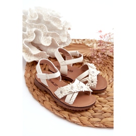 Sandálias de meninas presas com velcro com flores brancas branco 2