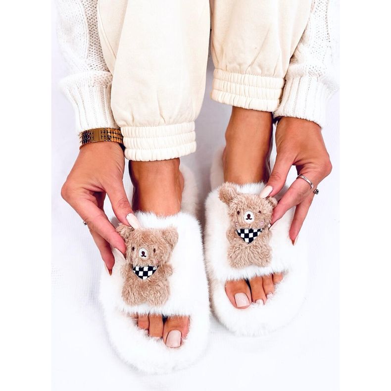Chinelos de pele Bando Beige com ursinho de pelúcia bege 1 Chinelos de pele Bando Beige com ursinho de pelúcia bege 1