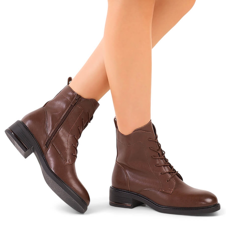 Botas femininas de couro marrons de Sergio Leone marrom 2