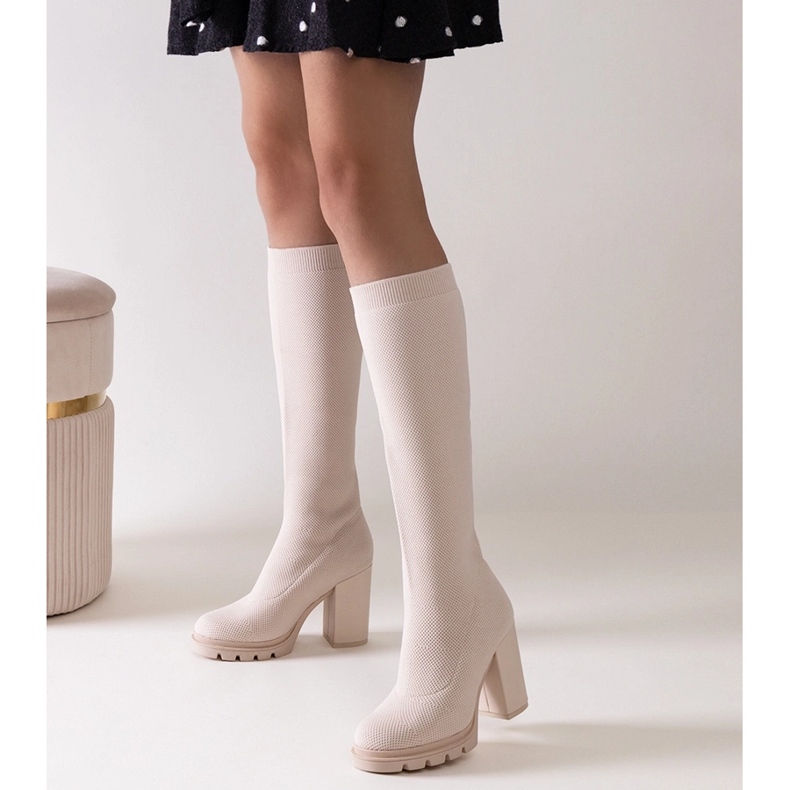 Botas bege Saria de salto alto 1