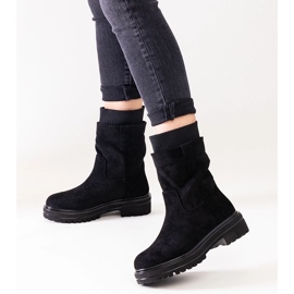 Botins pretos com meia Ralia 1
