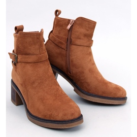 Bota de salto largo Aretha Camel castanho 1