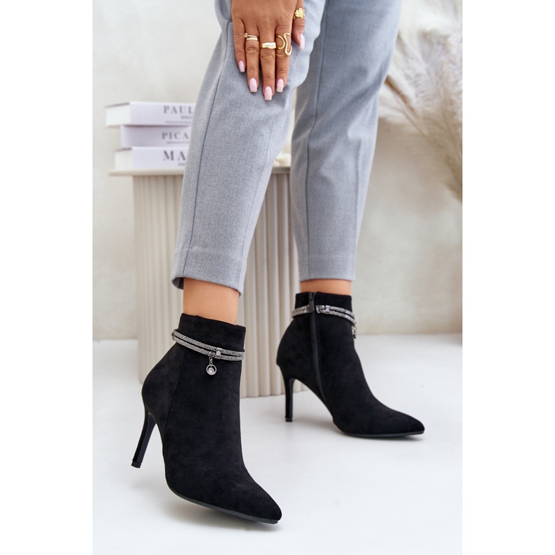 Botins Isolados De Salto Alto Com Alça Decorativa Eco Camurça Vinceza 16469 Preto 2